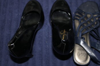 Four Girls Worn Hard Size 9 Jessica Simpson Heels With Huge Photo Set - Image 6