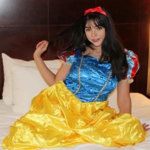 Would You Like To Sniff and Taste a Princess?